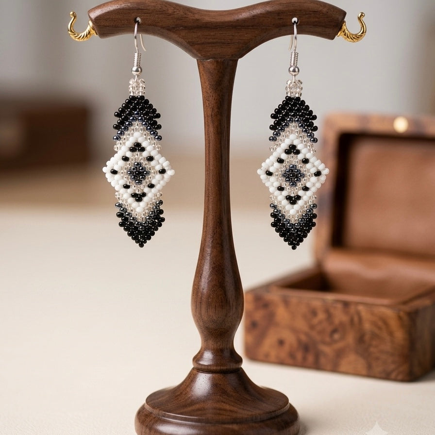Soul Feather Earrings black