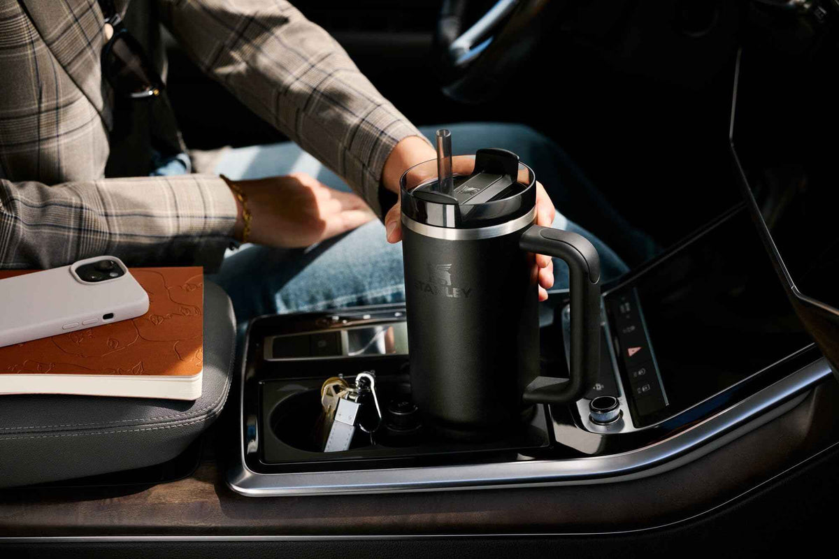 STANLEY Quencher H2.0 Tumbler with Handle and Straw 30 oz | Flowstate 3-Position Lid | Cup Holder Compatible for Travel | Insulated Stainless Steel Cup | BPA-Free | Cranberry ๐ All In One Marketplace Canada
