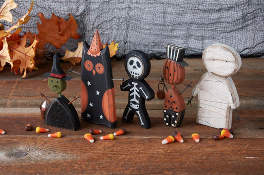 Primitives by Kathy Vintage Style Chunky Witch Sitter Halloween Figurine New
