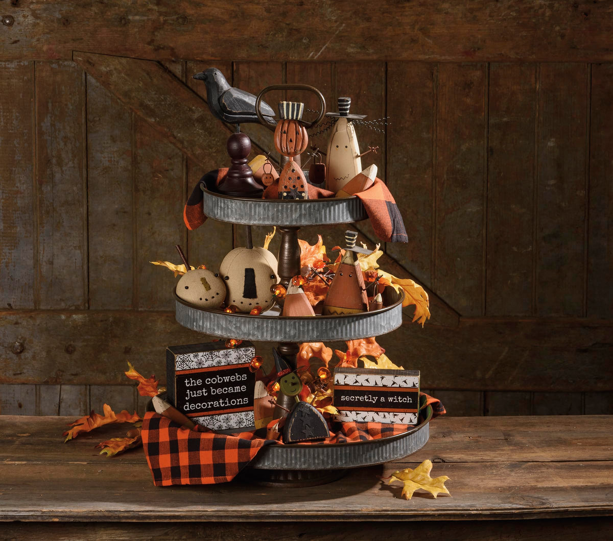 Primitives by Kathy Vintage Style Chunky Witch Sitter Halloween Figurine New
