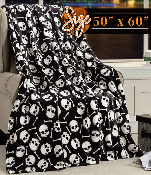 Elegant Comfort Lightweight Throw Blanket- Halloween Themed, Soft, Cozy and Plush- Throw Blankets, Perfect for Lounging this Spooky Season, 50 x 60 inches, Skull & Bones, Throw Blanket