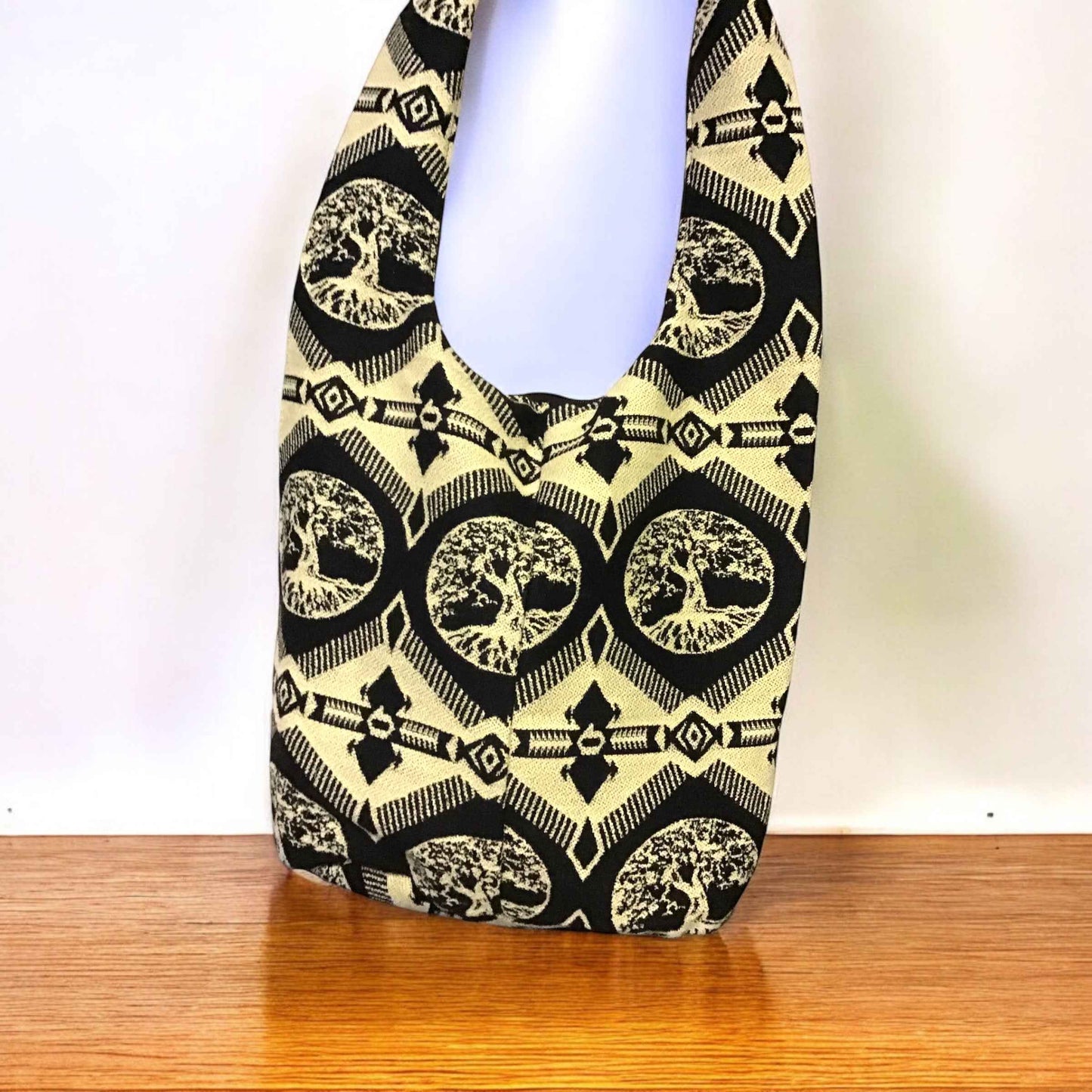 OLDTRIBES™ Black Tree of live Crossbody Bag