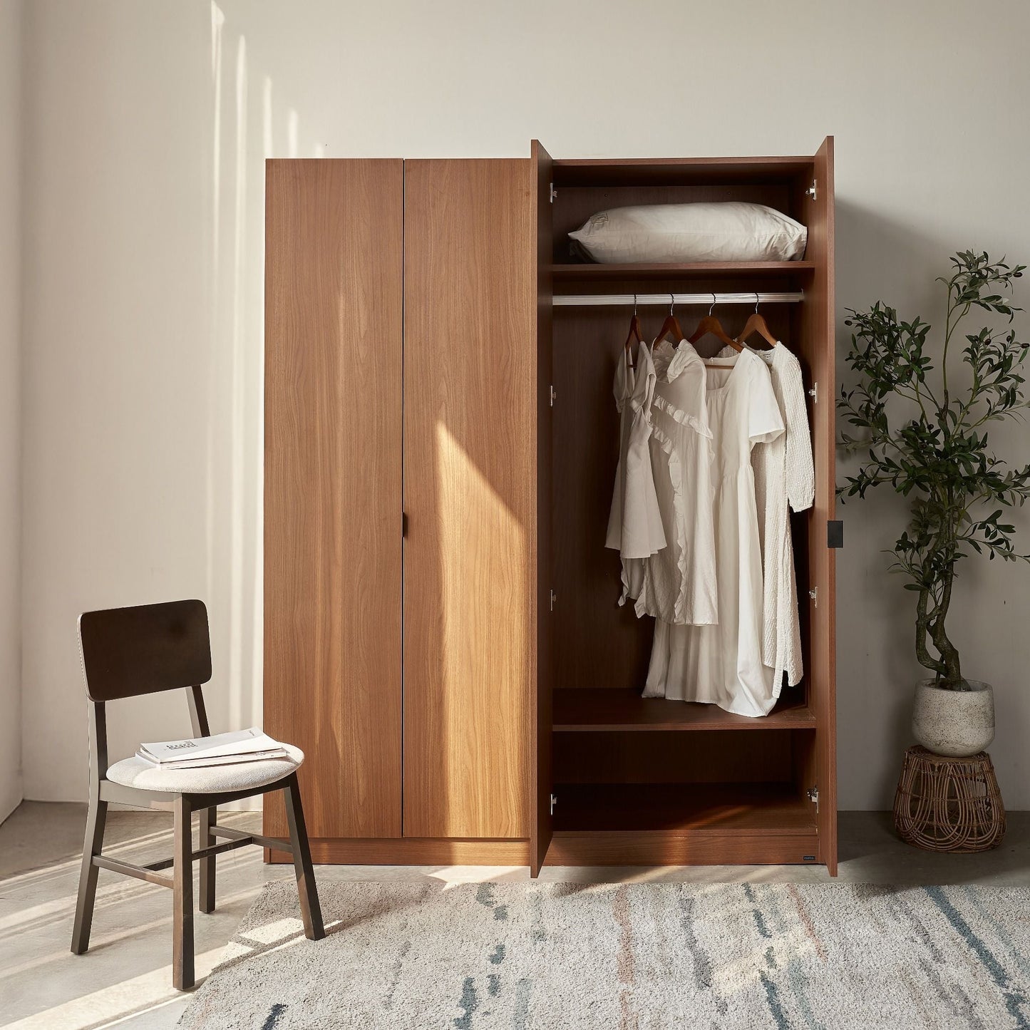 Monza 4-Door Wooden Wardrobe