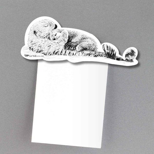 Mother Otter with baby Magnet