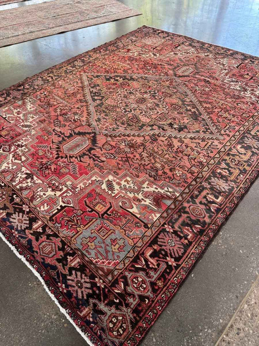 Persian Heriz Rug | 9' 8" x 12' 8"