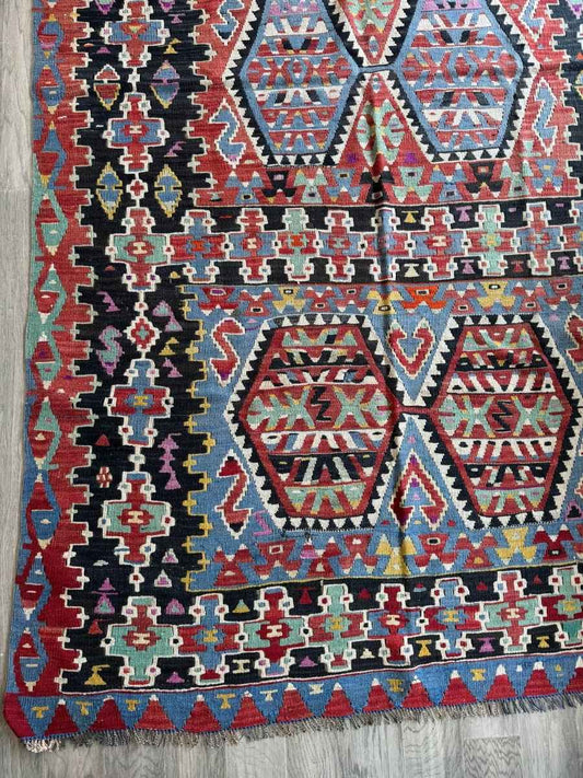 Turkish Uşak Eşme Kilim | 5' 7" x 10'