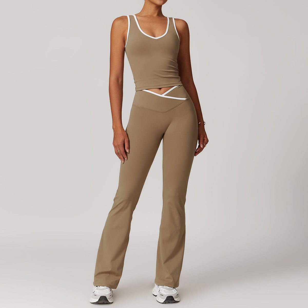 Women’s Contrast-Color V-Neck Sports Vest – Sexy Tight-Fit Workout Set