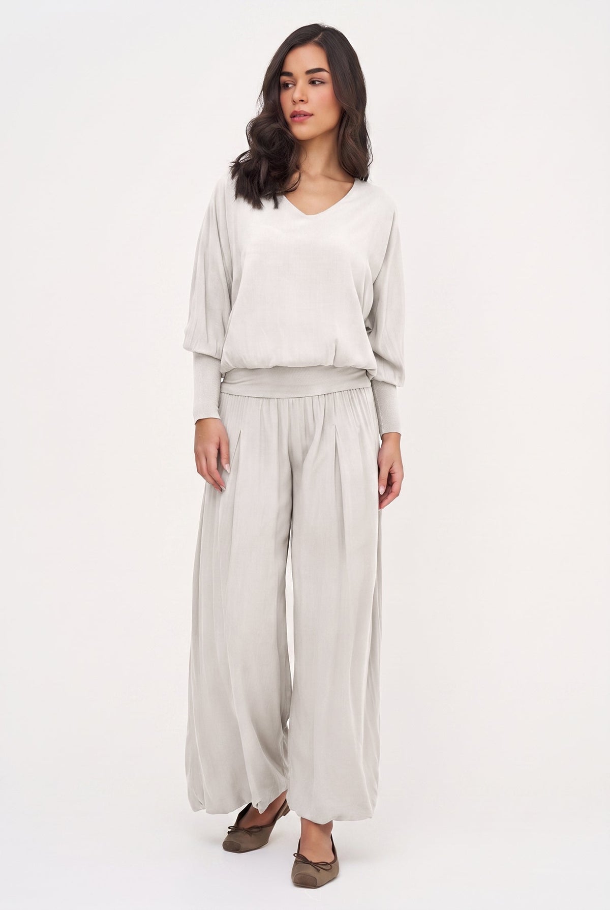 Women's Woven V-Neck Top, with Long Sleeves, Jersey Cuffs & a Jersey Waistband Creating a Bubbled Effect