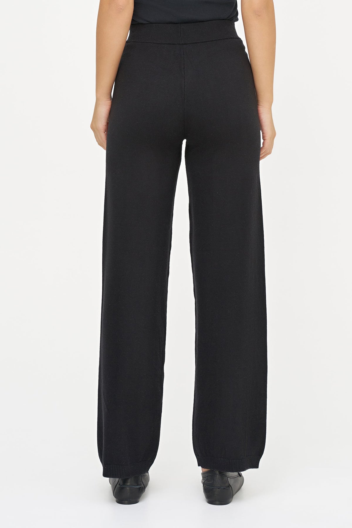 Women's Knit Pull-On Straight-Leg Pants