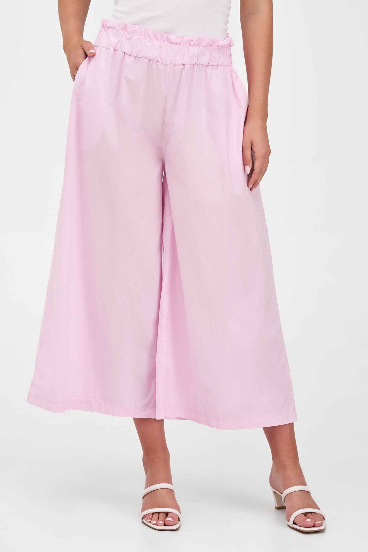 Women's Woven Capri Trousers