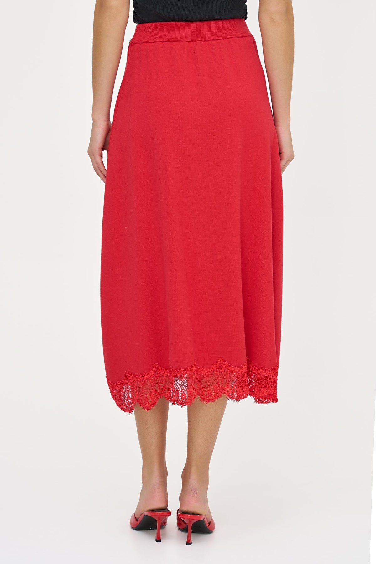 Women's Fine Knit Pull-On A-Line Skirt with Lace Trim