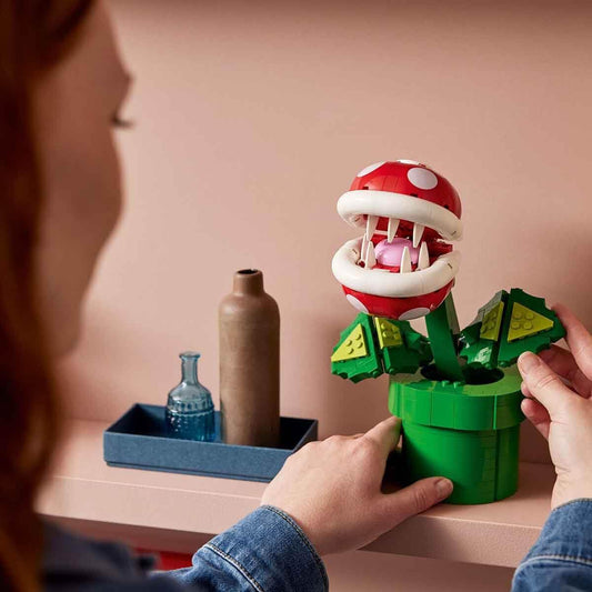 LEGO Super Mario Piranha Plant Building Sets for Adults - Mario Collectible for Men & Women, Ages 18+ Years - Gift for Birthdays - Bedroom, Home Office, or Book Shelf Decor - 71426 🍁 All In One Marketplace Canada