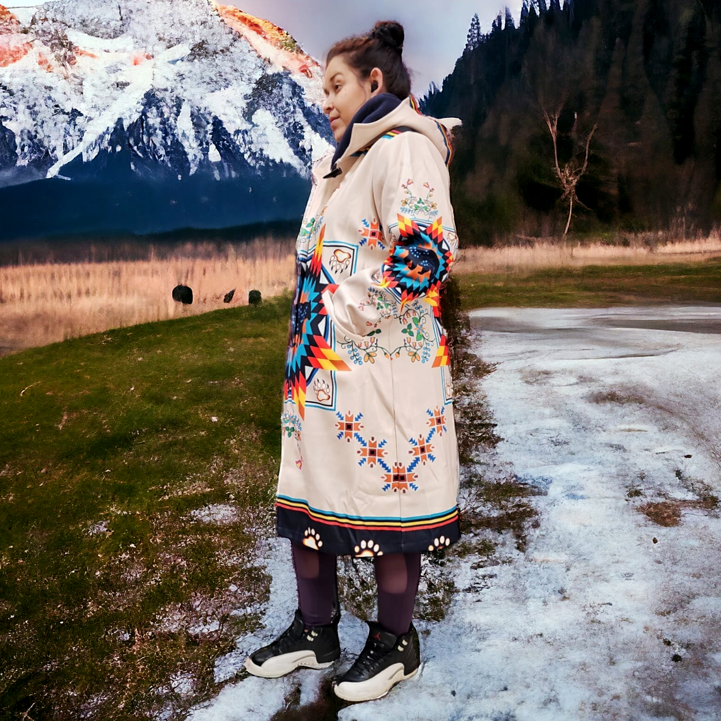 OLDTRIBES Courage bear  Long Coat (white)