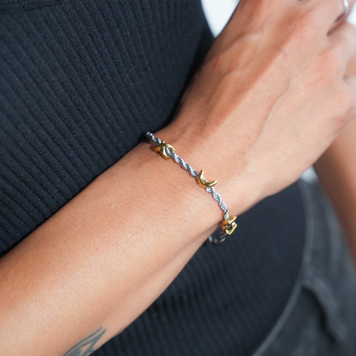 DRAGOSA Mixed Metals: Silver Rope Chain Bracelet with Triple Mini Gold Criss-Cross Charms