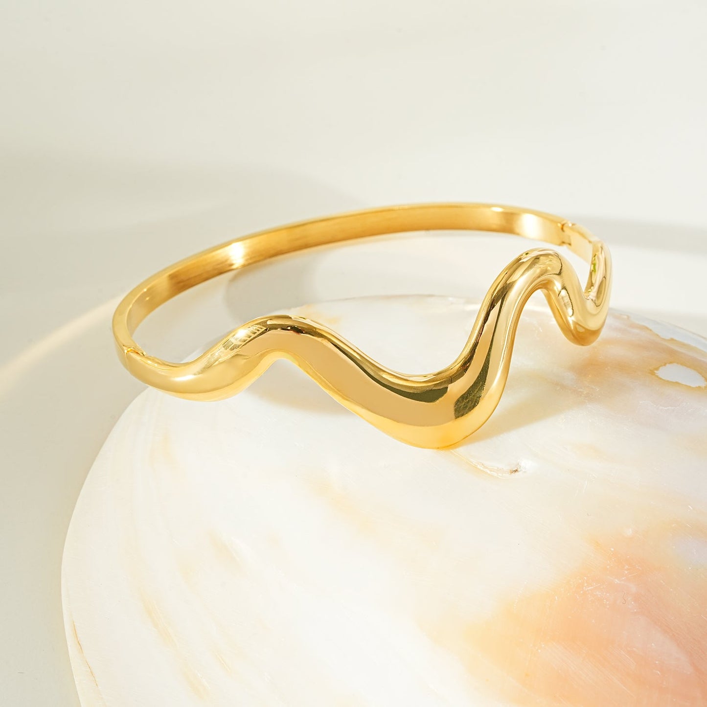 SEBASTIAN  Gold: Artfully Curved Avant-Garde Abstract Bracelet