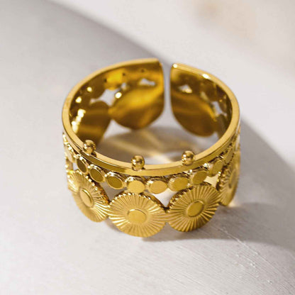 HIYAS: Fit for a Queen - the Crown Ring.