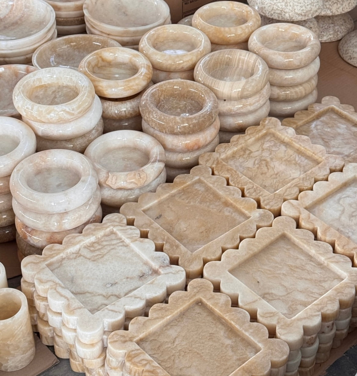 Onyx Donut Tray