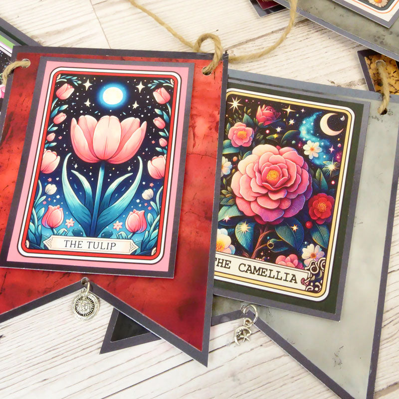 The Little Book of Floral Tarot