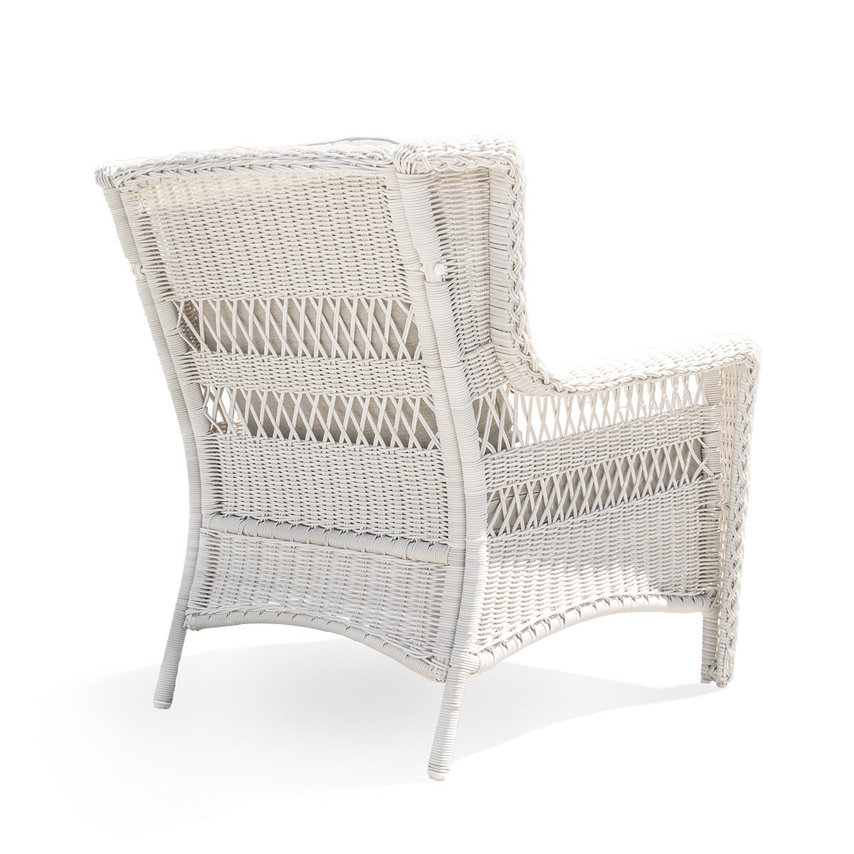 Park Meadows Wicker Outdoor Club Chair - AURABAGS SHOP