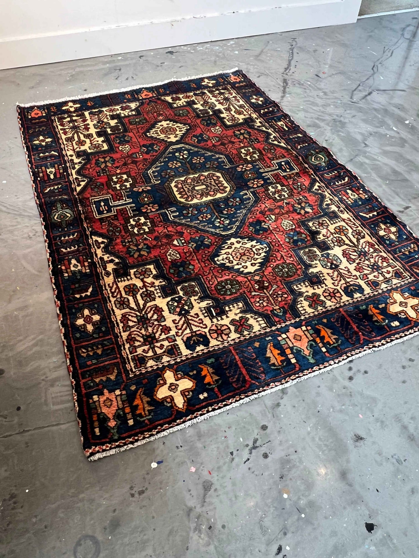 Persian Nahavand rug | 4’6” x 6’2”