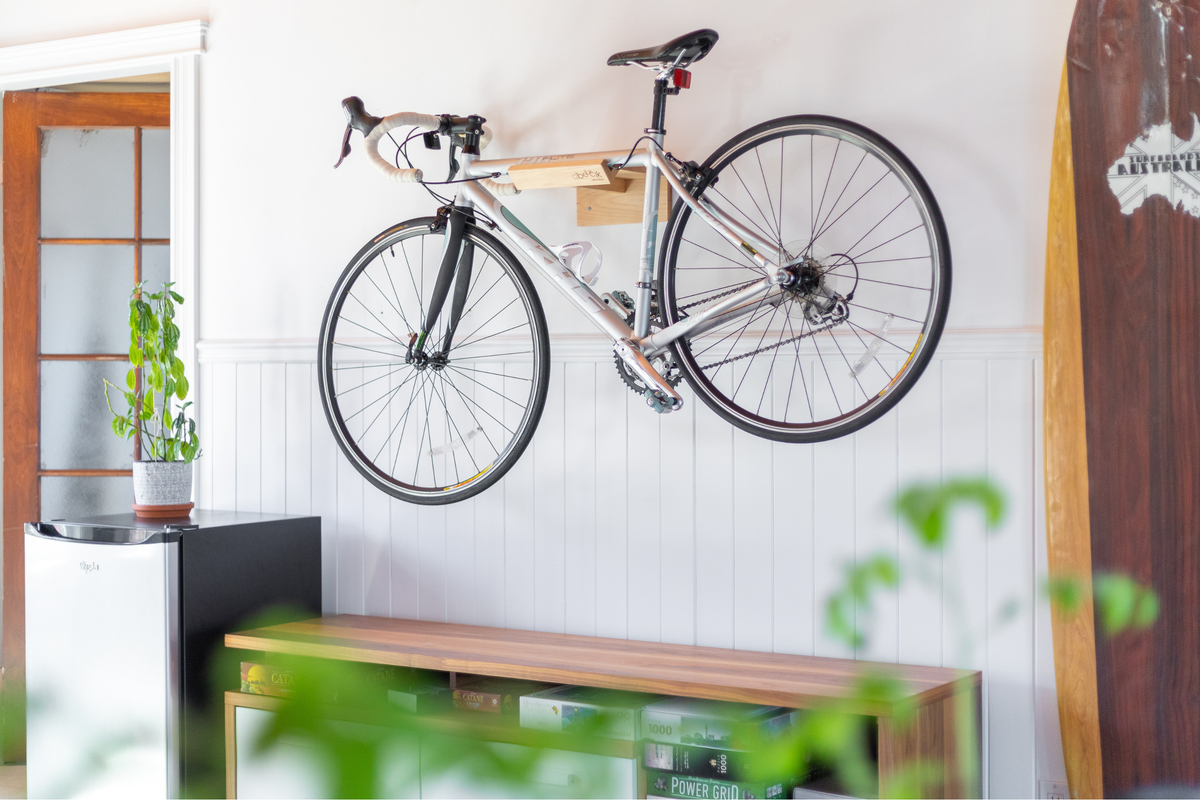 Support mural pour vélo en bois -  D-Bécik