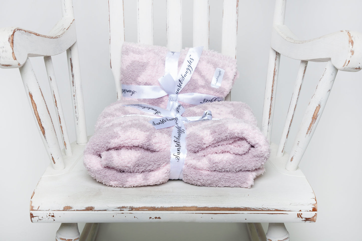 Iced Lilac & Powder Vintage Floral Print Toddler Blanket