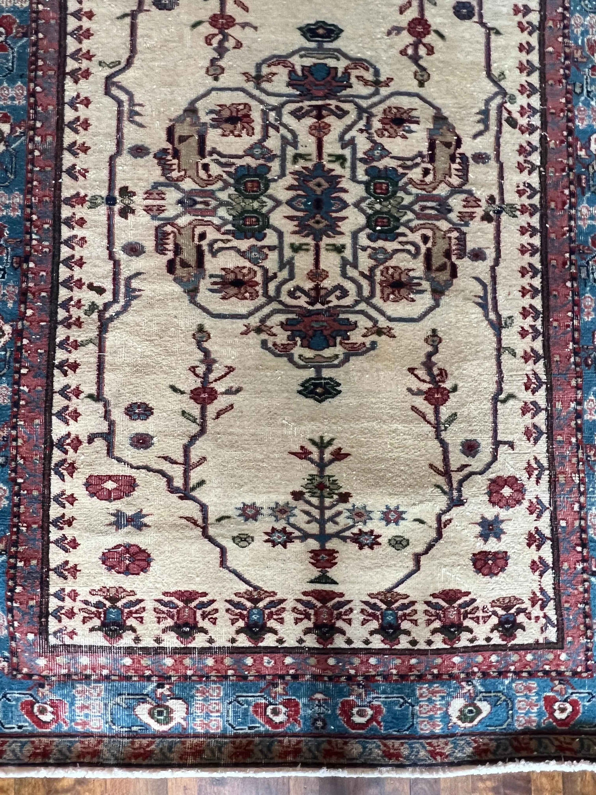 Turkish Isparta Rug | 7’ 2” x 4’ 6”