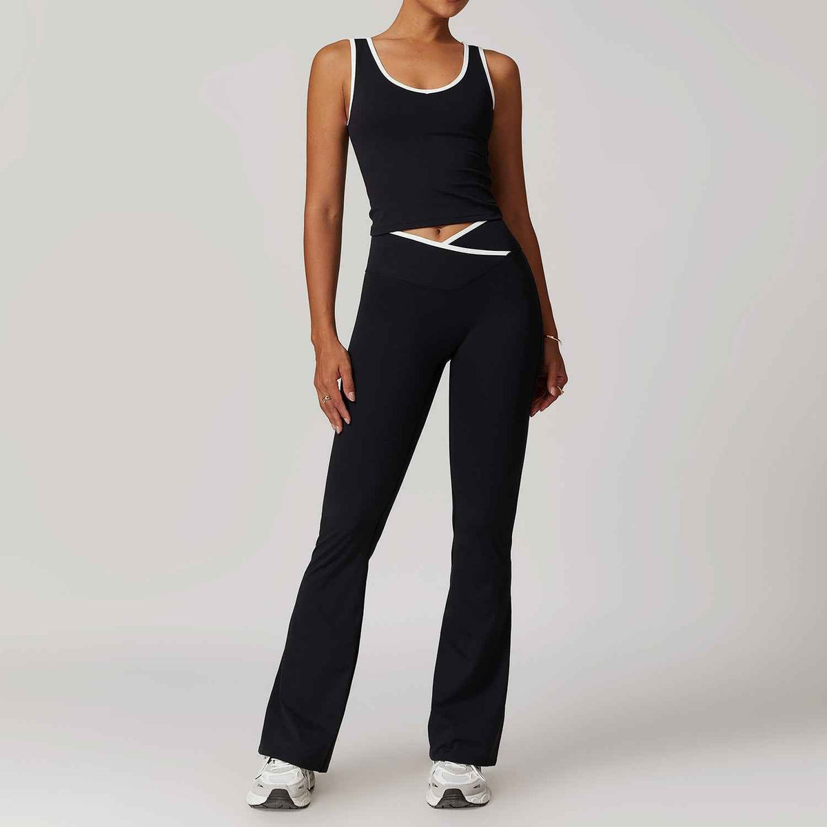 Women’s Contrast-Color V-Neck Sports Vest – Sexy Tight-Fit Workout Set