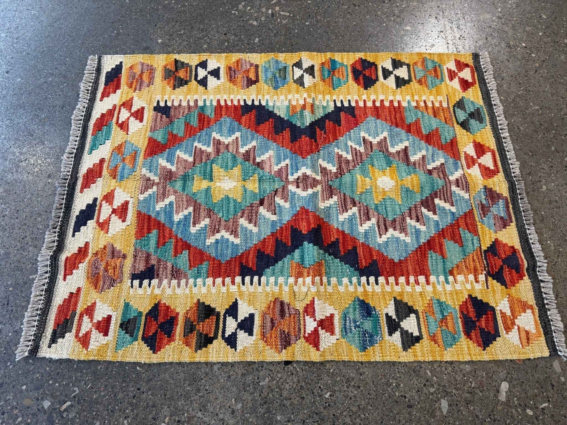 Afghan Maimana Kilim Rug | 2' 2" x 2' 10"