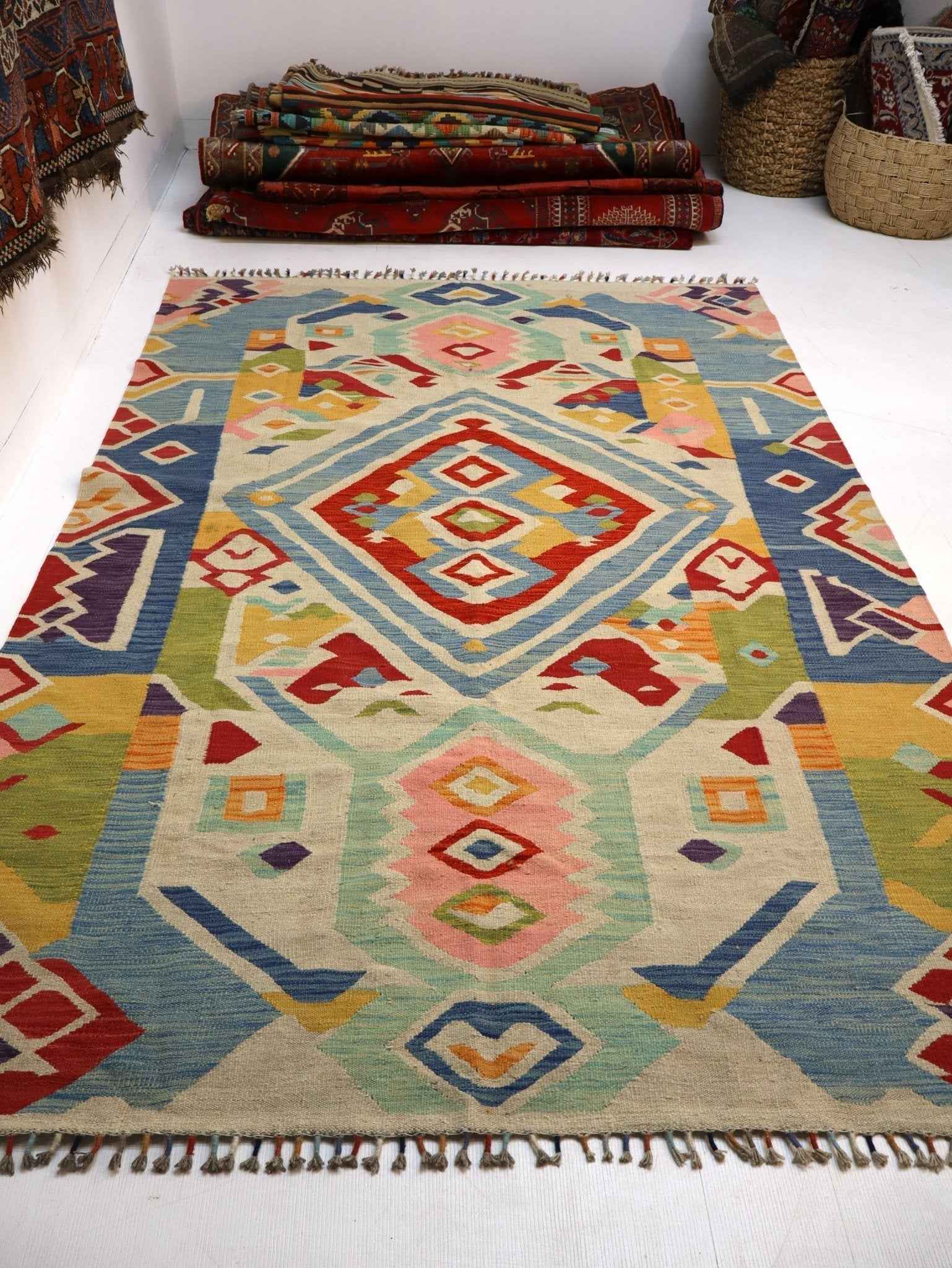 Afghan Maimana Kilim Rug | 5' 7" x 8' 9"