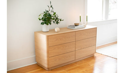 Alfred Round Bedroom Set