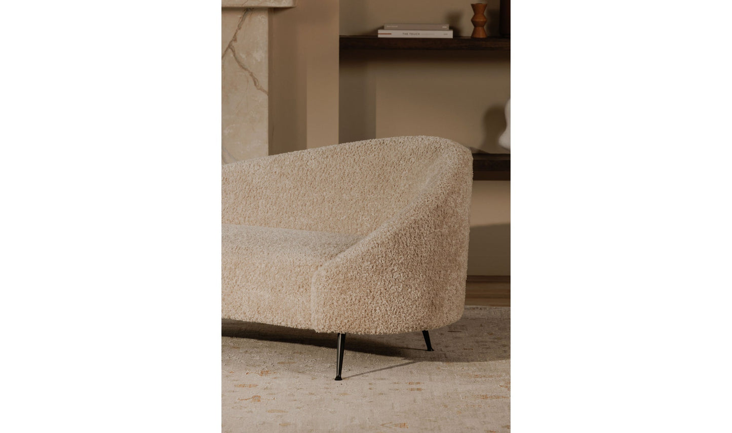 Amadora Chaise