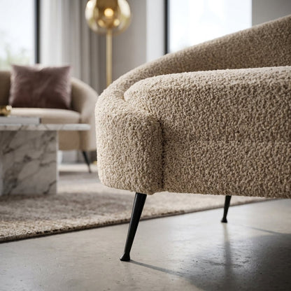 Amadora Chaise