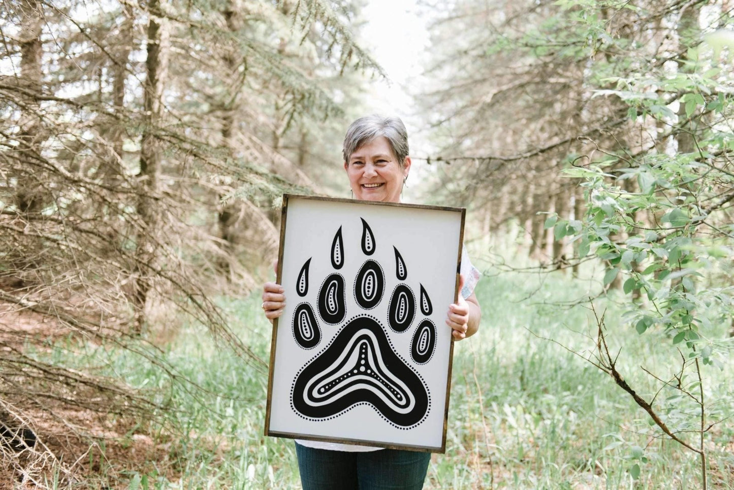 Bear Paw Symbol Wood Sign - AURABAGS SHOP
