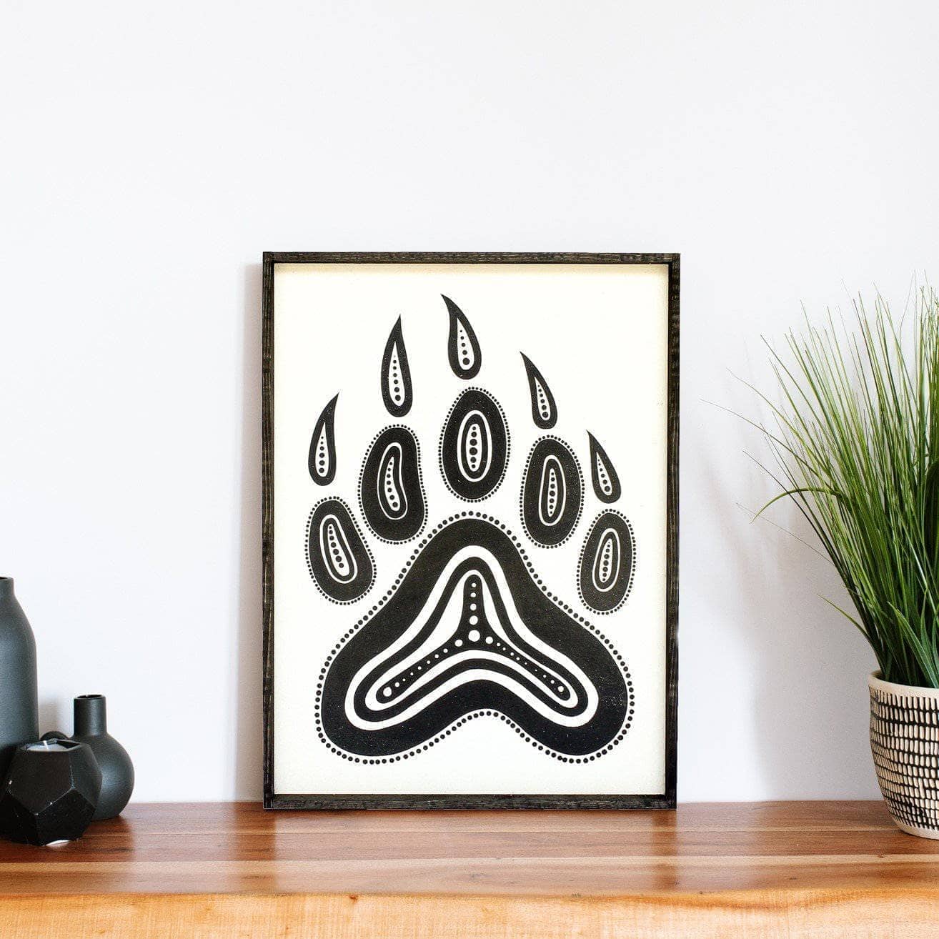Bear Paw Symbol Wood Sign - AURABAGS SHOP