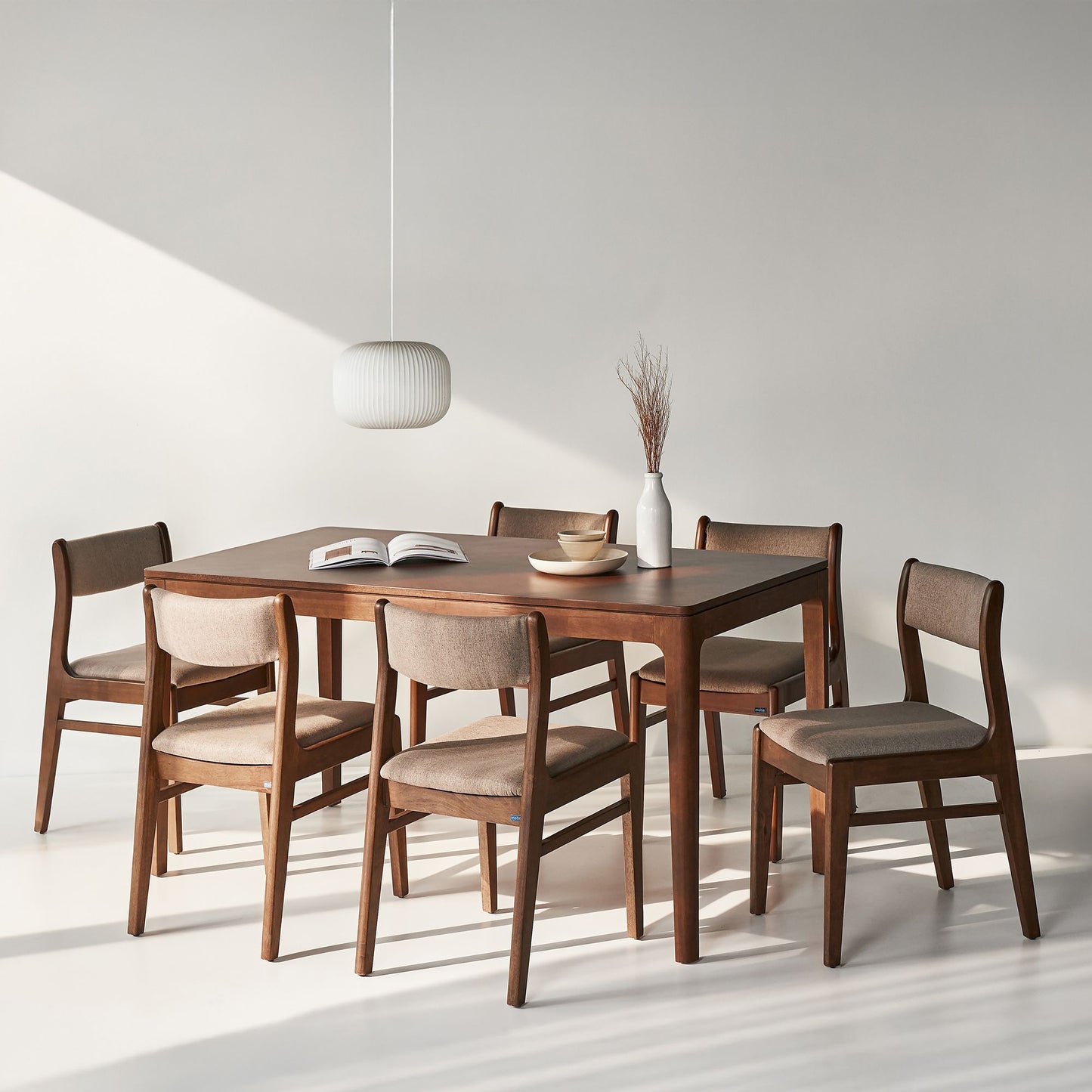 Hobro Natural Rubberwood Dining Chair