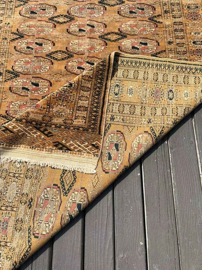 Nabat | 5' 10 x 3' 10" | Vintage Tekke Rug