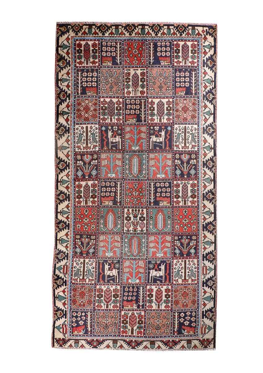 Persian Bakhtiar Rug | 4' 3" x 8' 6"