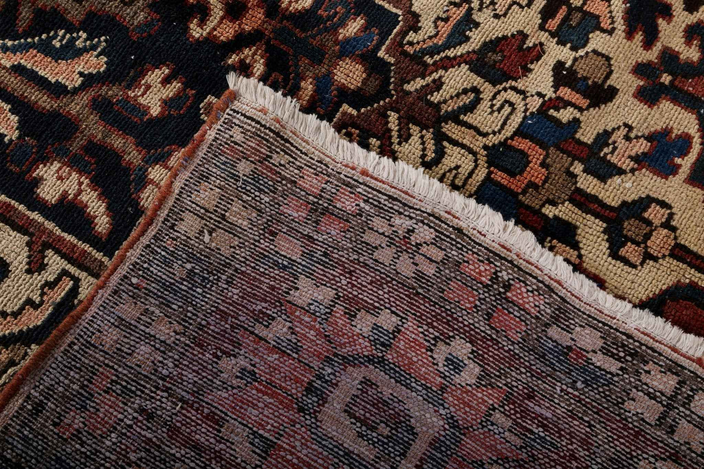 Persian Bakhtiari Rug | 9' 10" x 12' 9"