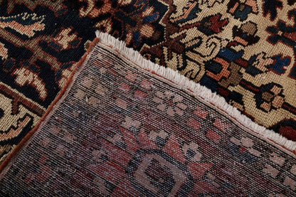 Persian Bakhtiari Rug | 9' 10" x 12' 9"
