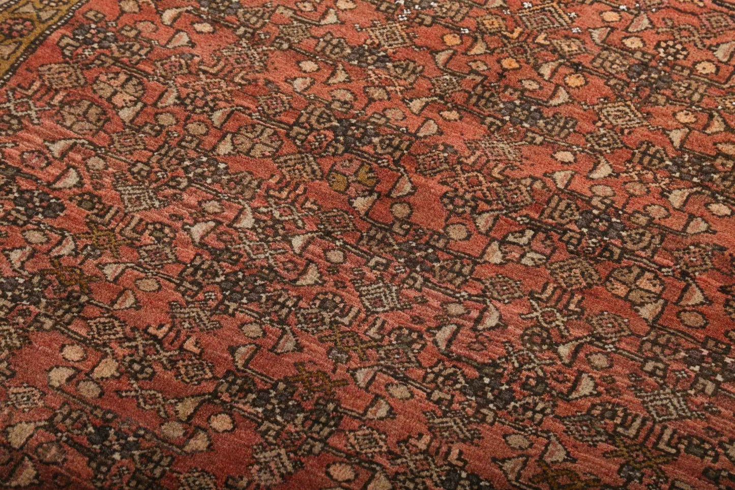 Persian Bidjar Rug | 4' 2" x 5' 9"