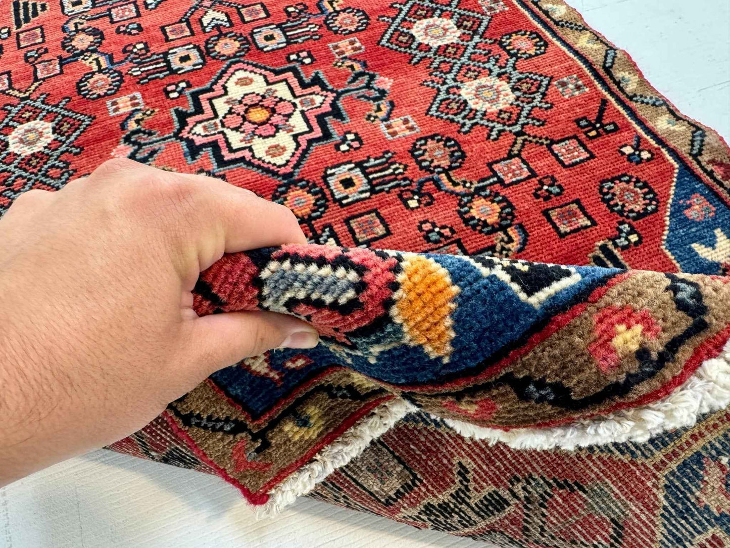 Persian Hamadan Rug | 2' 5” x 4'