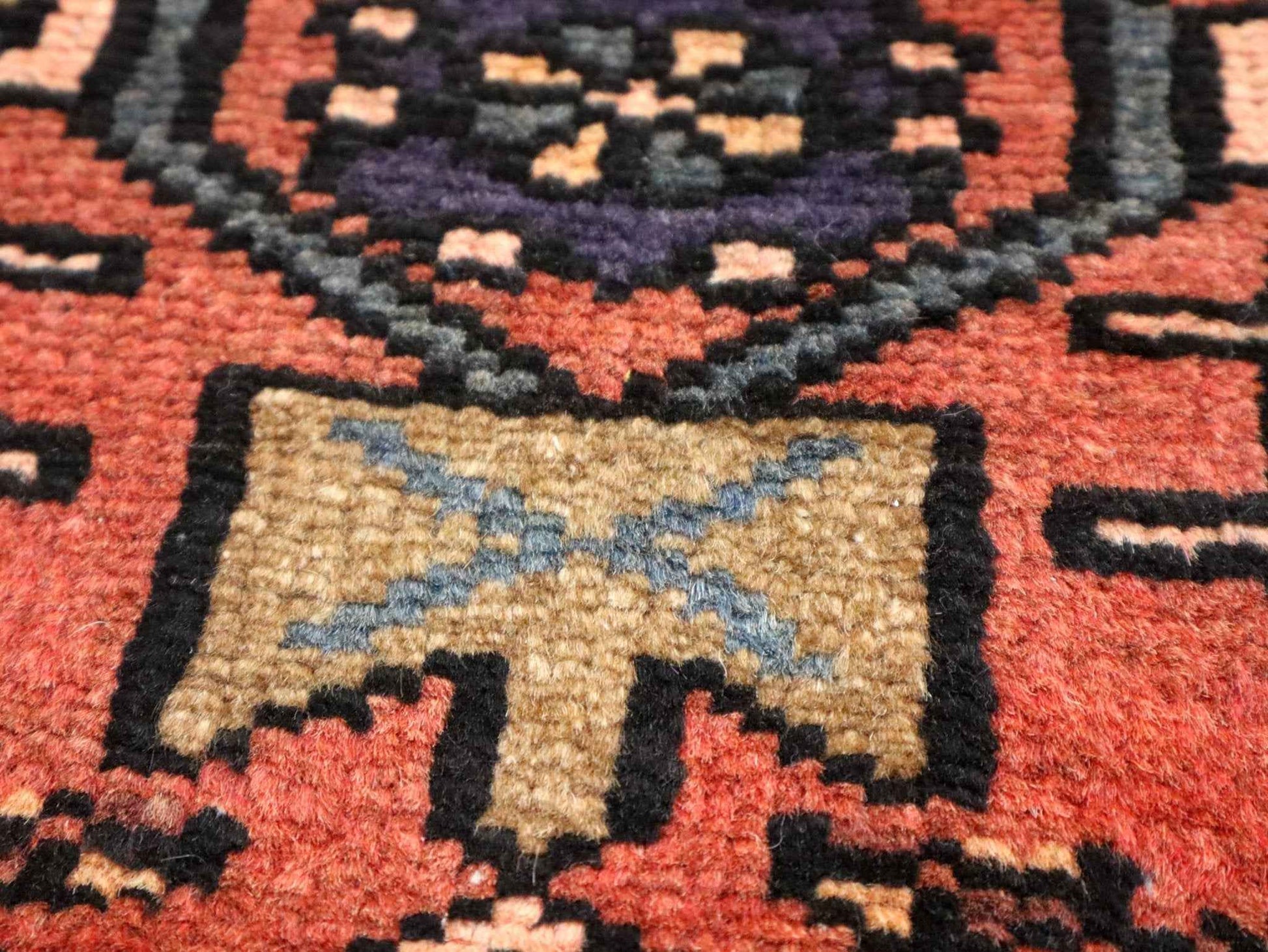 Persian Hamedan Rug | 2' 9” x 6'