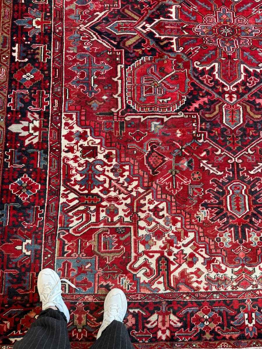 Persian Heriz Rug | 8' 2" x 10' 10"