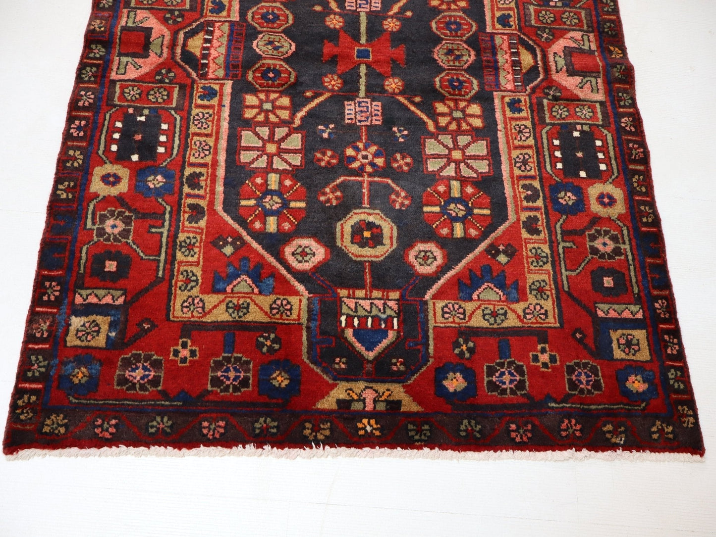 Persian Hamadan Rug | 3' 9” x 5' 3"