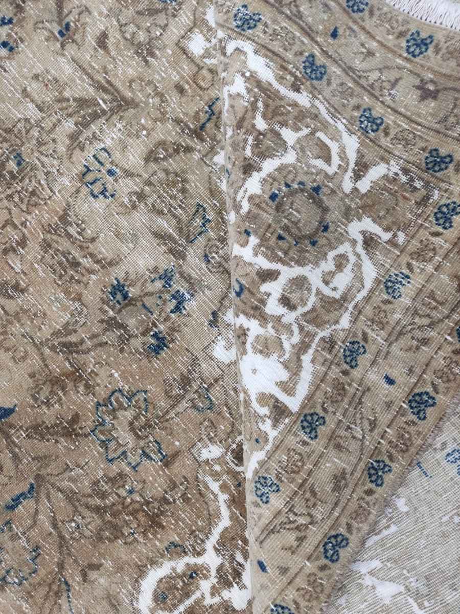 Persian Kashan Vintage Rug | 8' 1" x 13’