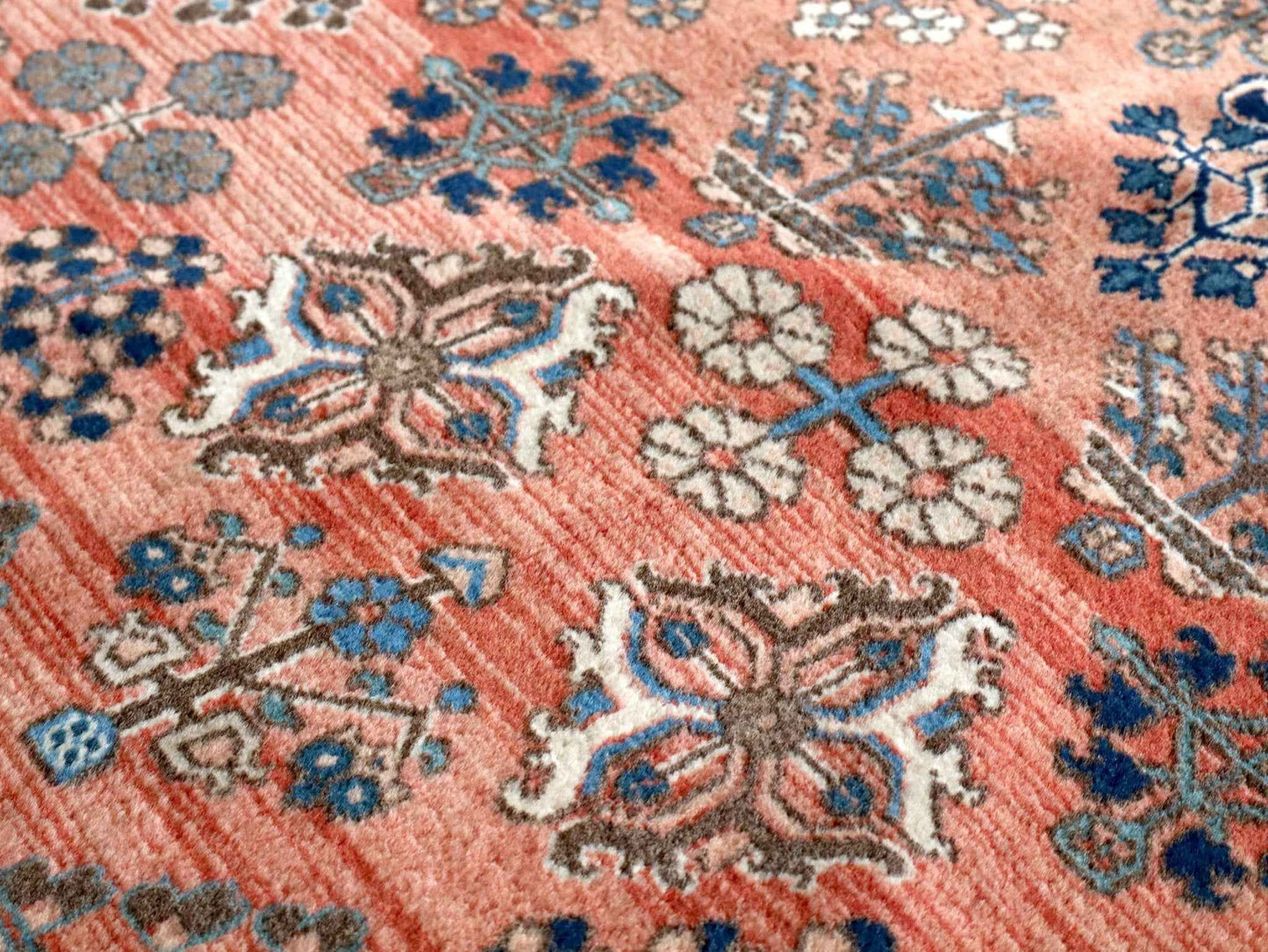 Persian Meymeh Rug | 5' 7" x 8' 6"