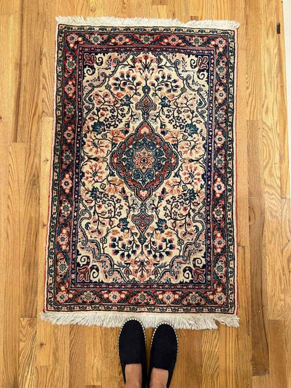 Persian Sarouk Rug | 2' 3" x 3' 6"