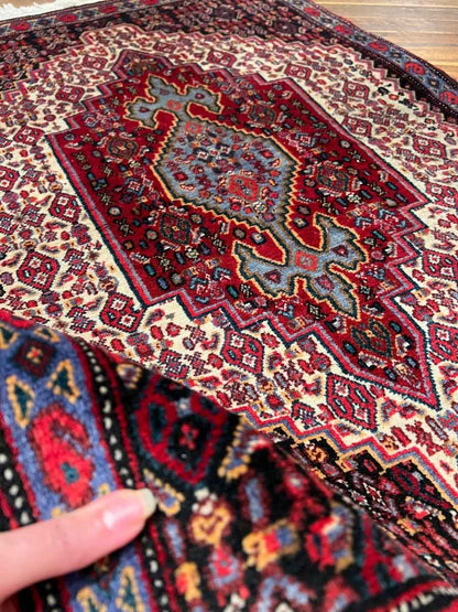 Persian Senneh Rug | 2' 4" x 3' 5"