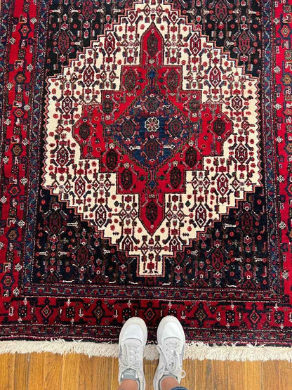 Persian Senneh Rug | 4' 2" x 5' 3"